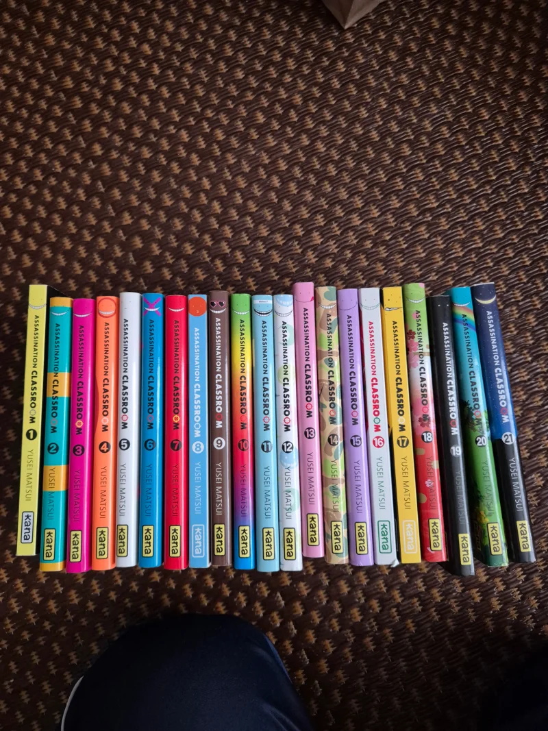Assassination Classroom: Lot manga assassination classroom Tome 1 à 21 complet